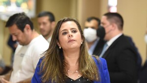 Expulsión de Kattya González del Senado fue "arbitraria" y "generó un atropello", asegura fiscala