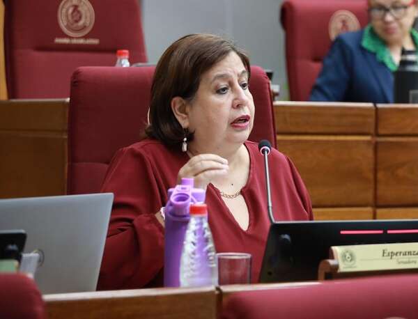 Senadora celebra postura de la Fiscalía sobre expulsión de Kattya y anuncia campaña por su retorno al Congreso - Política - ABC Color