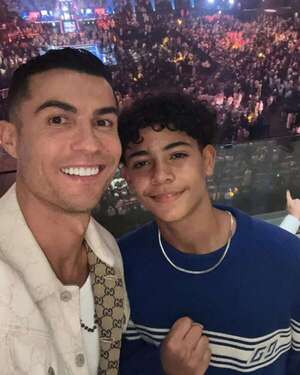 Cristiano Ronaldo celebra la vida de su hijo mayor: “No puedo creer que tengas 14″ - Gente - ABC Color