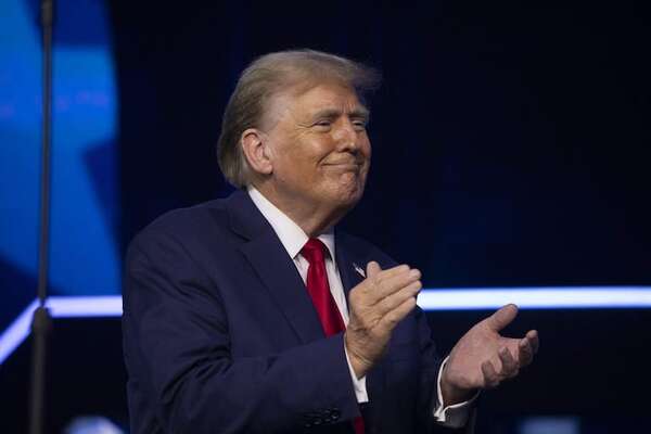 Un milenial sería el compañero de fórmula presidencial de Trump - Mundo - ABC Color