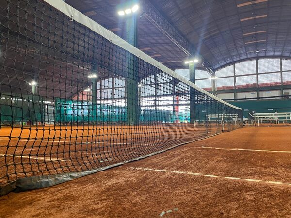 Primeros ties de Copa Davis pasan a courts bajo techo en el CIT