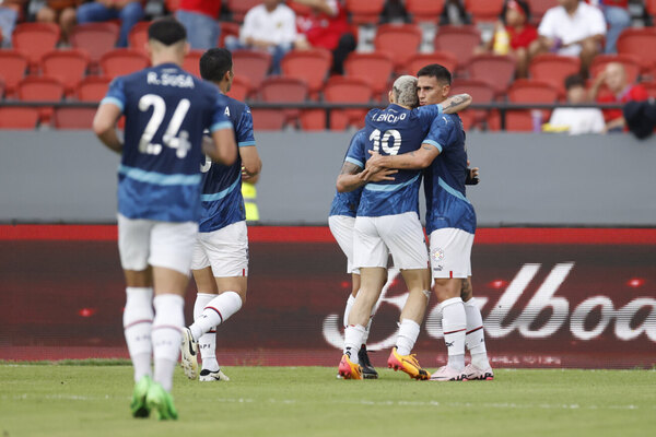 Versus / El jugador que más aprovechó su oportunidad para ganarse un lugar en la Selección