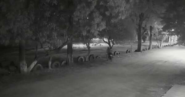 La Nación / Detienen a un joven de 18 años y un adolescente de 15, por robar una moto en Capiatá