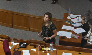 Por el caso de Kattya, Celeste Amarilla advierte que cartistas “siguen borrachos de poder” - OviedoPress