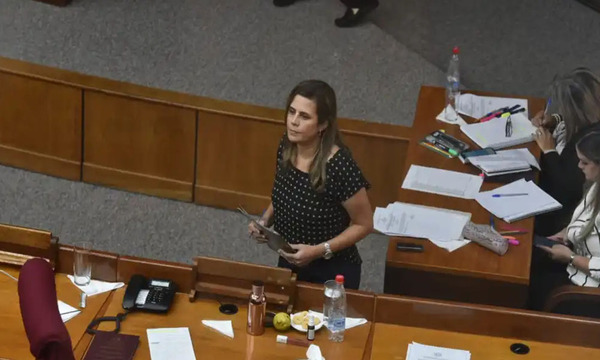 Por el caso de Kattya, Celeste Amarilla advierte que cartistas “siguen borrachos de poder” - OviedoPress