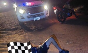 Ladrón hurtó una motocicleta y fue aprehendido tras accidentarse en Coronel Oviedo – Prensa 5