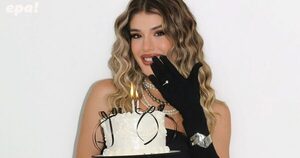 Betha Borba comparte sesión celebrando sus 23 y su próxima boda