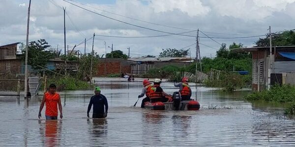 Las intensas lluvias en Ecuador dejaron 7 muertos y causaron estragos en varias provincias