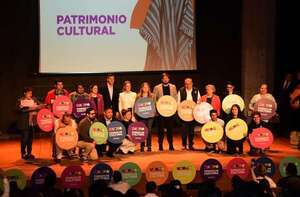 Santiago Peña reconoce insuficiente apoyo en la entrega de los Fondos de Cultura - Cultura - ABC Color
