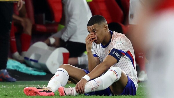 Mbappé sufre fractura de nariz