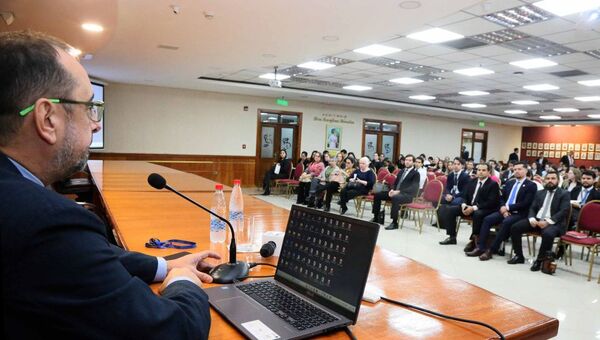 Se inició segundo módulo con el tema Contratos