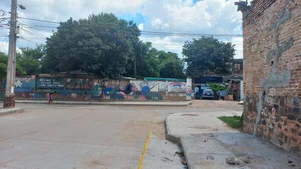 Robos, drogas y conflictos: vecinos piden la eliminación de la “Favela” asuncena - Policiales - ABC Color