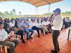 Presentan programa de reforestación que “busca sacar de la pobreza a pobladores” de Bertoni - Economía - ABC Color