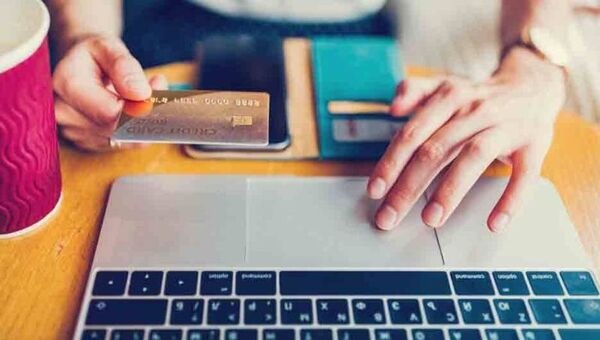 Clientes optimistas: Confianza del consumidor impulsada por crecimiento del empleo y moderación de inflación