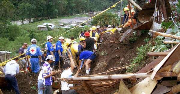 La Nación / Reportan trece muertos por lluvias