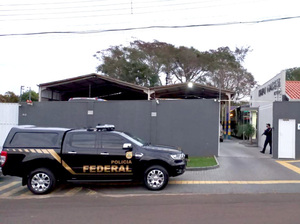 En Brasil desmantelan organización que traficaba drogas y armas en la frontera - La Clave