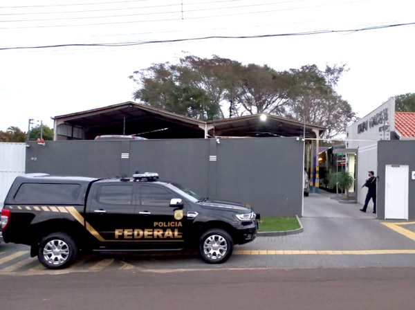 En Brasil desmantelan organización que traficaba drogas y armas en la frontera - La Clave