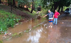 Vecinos claman por reparación de puente por donde pasan cientos de niños para ir a escuelas – Diario TNPRESS