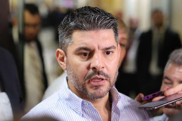 Reculada de “Nenecho” en nuevo pedido de bonos: responderá a Diputados el jueves - Nacionales - ABC Color