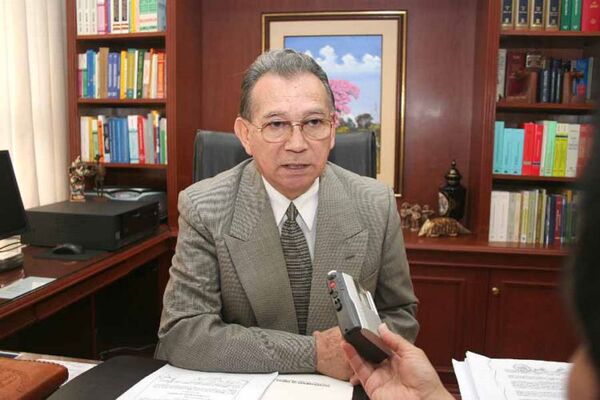 Exministro de la Corte criticó postura del cartismo sobre reincorporación de Kattya González - El Independiente