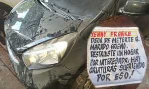 “Dejá de meterte con marido ajeno”: queman vehículo de una mujer y le dejan un mensaje - Noticiero Paraguay