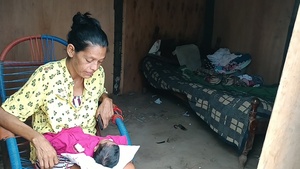 Madre soltera de Concepción clama por solidaridad ante precaria situación