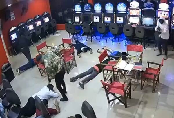 Un “fantasma” y “tres reyes malos” cayeron en manos de polis: se cree que “pelaron” un casino