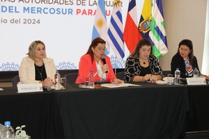Ministras de la Mujer del Mercosur abordan la violencia política de género • PARAGUAY TV HD