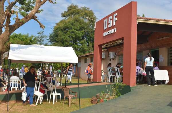Atendieron a 1.000 pacientes en jornada médica gratuita en Mbocayaty del Guairá - Nacionales - ABC Color