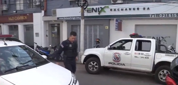 MILLONARIO ROBO EN CASA DE CAMBIOS