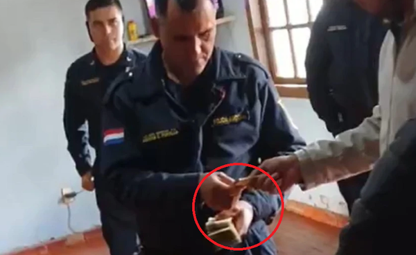 Policías de Canindeyú son sumariados por recibir coima - Noticiero Paraguay