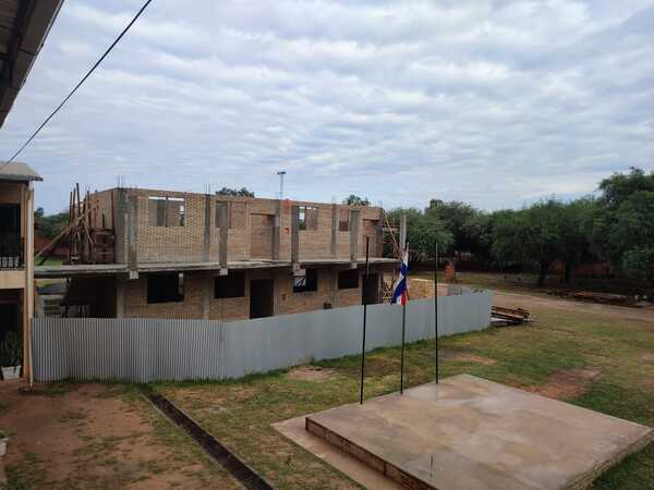 Ampliación de infraestructura en el Colegio Héroes del Chaco beneficiará a más de 200 alumnos
