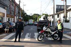 Villa Morra: asaltan casa de cambios, llega la Policía y es recibida a balazos - Radio Imperio 106.7 FM