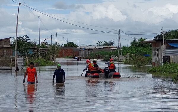 Lluvias y deslaves en Ecuador: ya son 16 los muertos, hay 27 heridos y buscan a cinco desaparecidos - ADN Digital