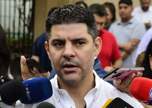 Nenecho: también habría desvíos de Fonacide y Royalties, según rendiciones - Nacionales - ABC Color