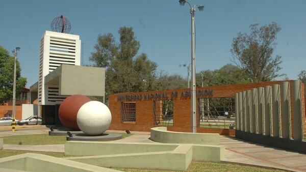 Denuncian fraude en examen de ingreso a la Facultad Politécnica de la UNA