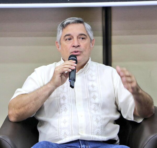 Habrá reestructuración en el MEC para impulsar el dinamismo y la organización - ADN Digital