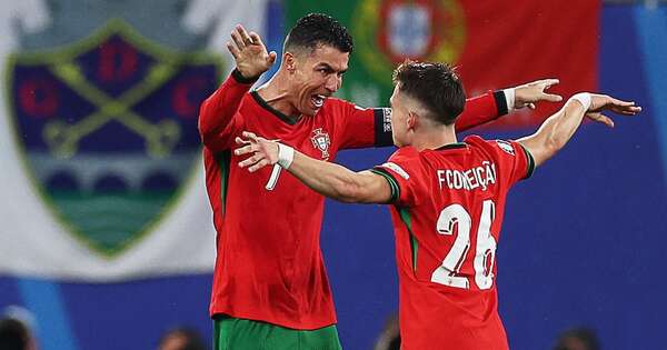 La Nación / Remontada de Portugal