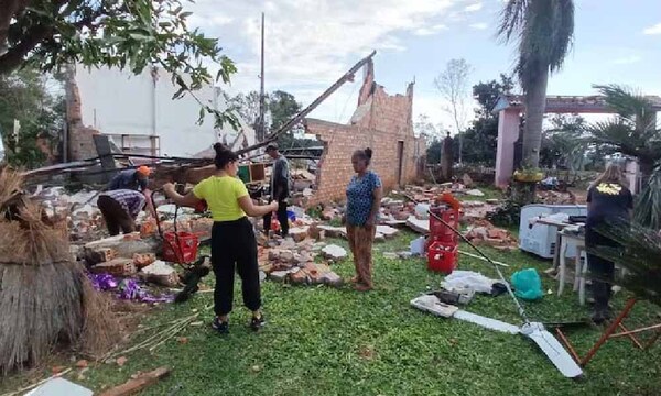 Fuerte temporal destruyó viviendas en Caaguazú: “Fue un tornado” – Prensa 5