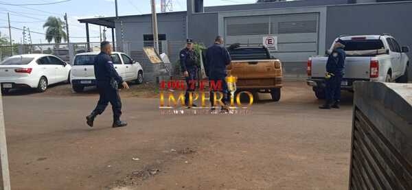 A balazos asesinan a un ocupante de una camioneta en el barrio María Victoria - Radio Imperio 106.7 FM