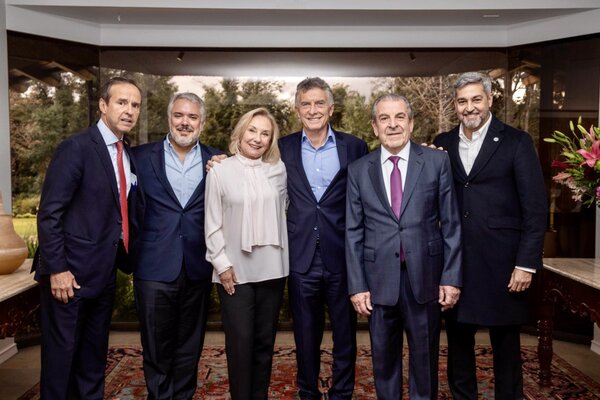 Mario Abdo Benítez y otros expresidentes del Grupo Libertad y Democracia rindieron homenaje a Sebastián Piñera - Megacadena - Diario Digital