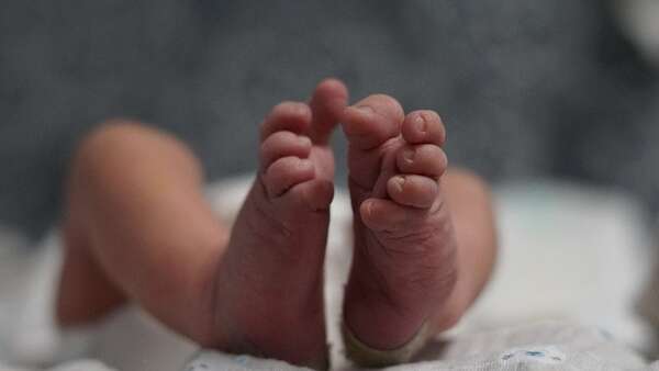 Bebé de 10 meses fallece en Encarnación: madre bebía y no la cuidaba, denuncian