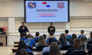 Realizan charla en el marco de lucha contra el uso de drogas