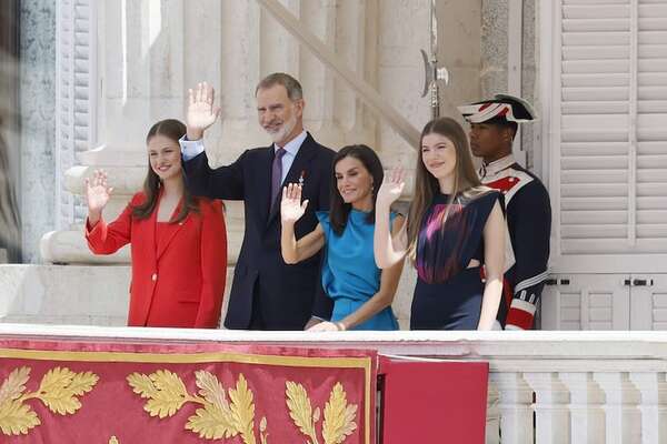 Felipe VI celebra sus 10 años de reinado rodeado del amor de su familia - Gente - ABC Color