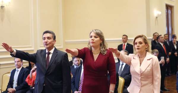 La Nación / Peña tomó juramento a nuevos embajadores ante OEA, Vaticano e Italia