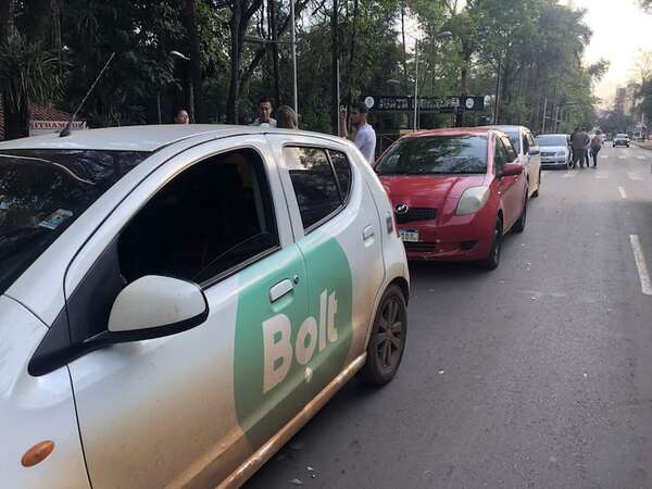 Conductores de plataformas cuestionan ordenanza aprobada en CDE - ABC en el Este - ABC Color