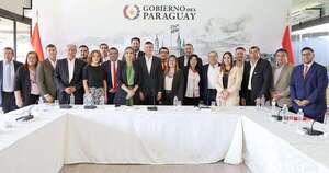La Nación / Intendentes de Paraguarí: “Es el arranque para dar seguimiento a los programas del Gobierno”