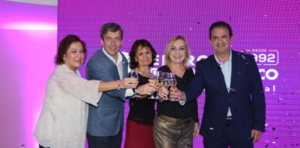 Centro Oftalmol贸gico incorpora tecnolog铆a de 煤ltima generaci贸n - Revista PLUS