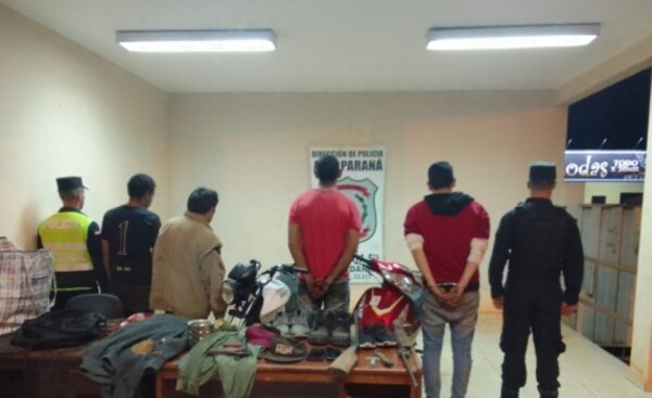 Procesan a cuatro miembros de una gavilla tras asalto a casino