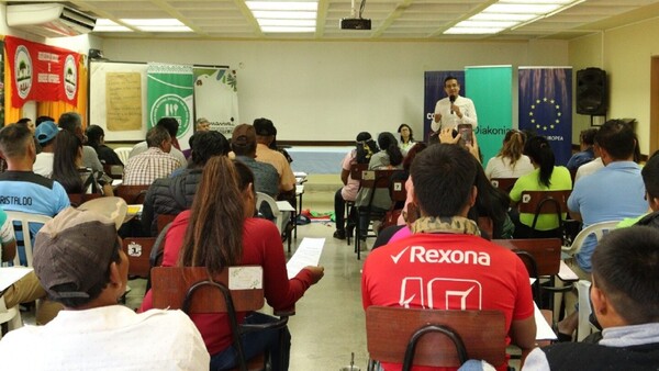 Organizan seminario internacional en torno a pueblos indígenas